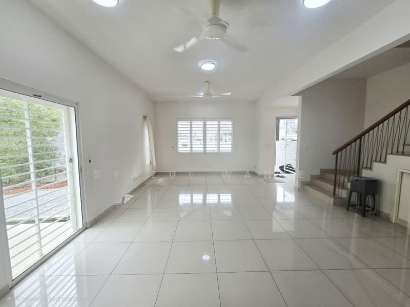 2-storey Terraced House for Sale in Cyberjaya (Selangor) - Syazue Wanie - Living Room - PropertyGuru.com.my