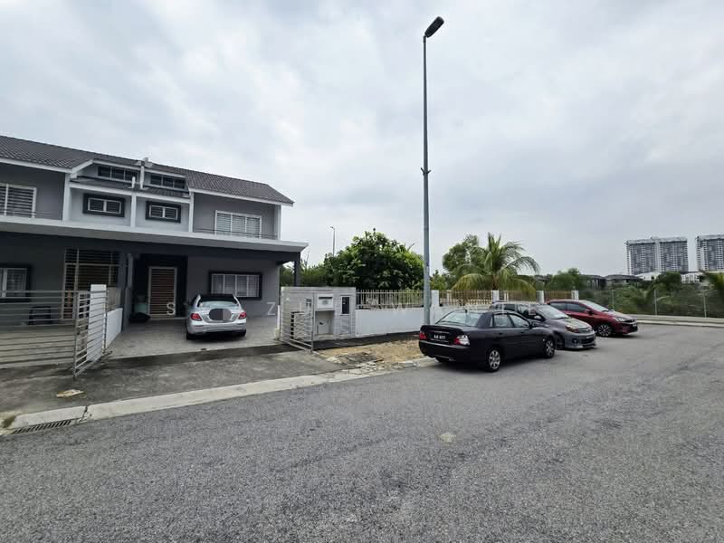 2-storey Terraced House for Sale in Cyberjaya (Selangor) - Syazue Wanie - Exterior - PropertyGuru.com.my