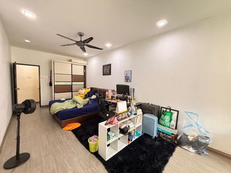 2-storey Terraced House for Sale in Taman Skudai Baru (Skudai) - Nelson Tan Poh Kiong - Bedroom - PropertyGuru.com.my