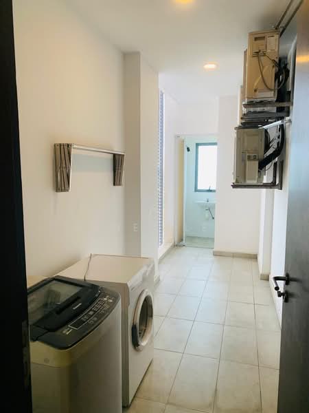 Apartment for Sale at Molek Pine 3 - Janet Lee - Interior - PropertyGuru.com.my