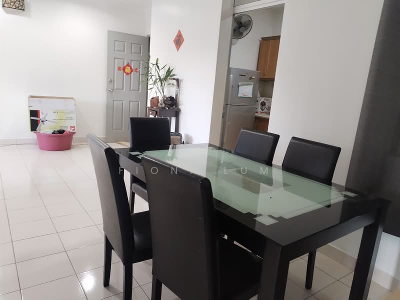 Casa Puteri Condominium untuk Untuk Disewa - RM 1,600 /bulan, Mac 2026 - Dining Room - PropertyGuru.com.my