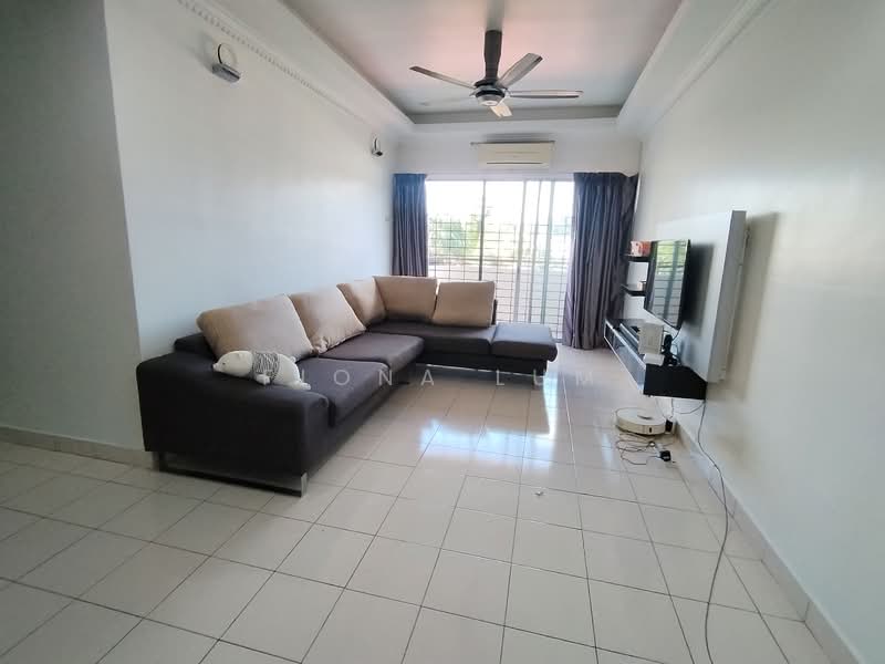 Casa Puteri Condominium untuk Untuk Disewa - RM 1,600 /bulan, Mac 2026 - Living Room - PropertyGuru.com.my