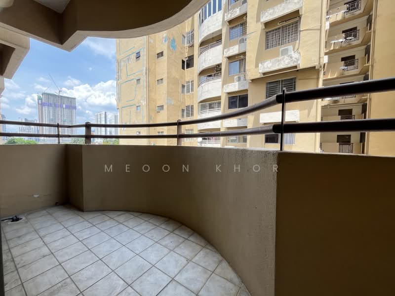 Sri Desa untuk Untuk Disewa - RM 1,300 /bulan, Mac 2026 - Balcony - PropertyGuru.com.my