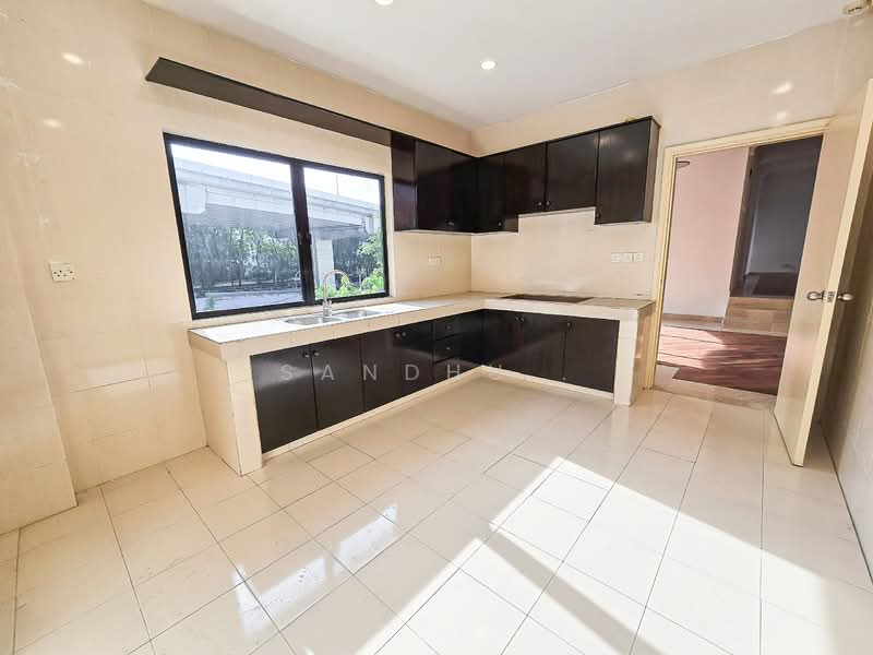 Condominium for Rent at Wickham Residence - Sandhu . - Kitchen - PropertyGuru.com.my