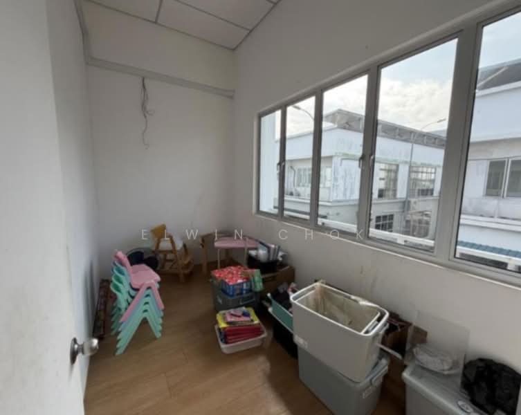Shop / Office for Rent in Bandar Bukit Raja (Klang) - Elwin Chok - Interior - PropertyGuru.com.my