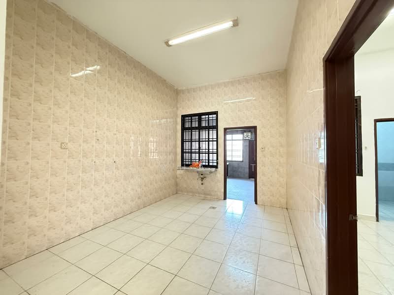 2-storey Terraced House for Sale in Taman Pelangi Indah (Ulu Tiram) - Hong Xuan Tang - Interior - PropertyGuru.com.my
