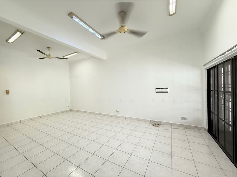 2-storey Terraced House for Sale in Taman Pelangi Indah (Ulu Tiram) - Hong Xuan Tang - Interior - PropertyGuru.com.my