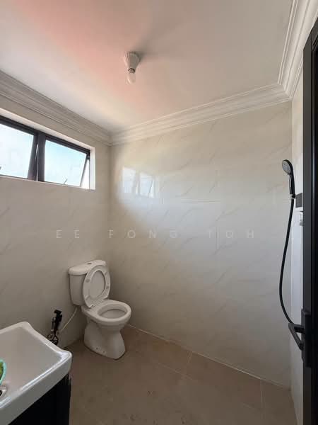 2-storey Terraced House for Sale in Taman Skudai Baru (Skudai) - Ee Fong Toh - Bathroom - PropertyGuru.com.my