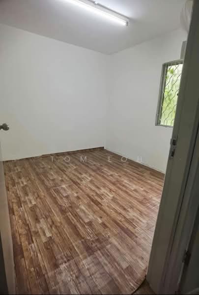 Shop for Rent in Taman Daya (Johor Bahru) - Tom Loh - Interior - PropertyGuru.com.my