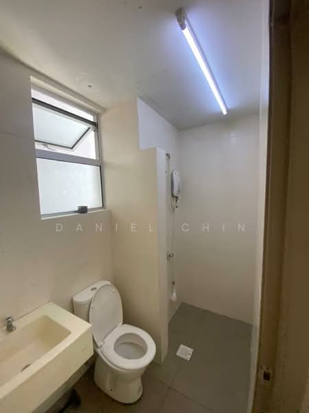 Platinum Lake PV 21 untuk Untuk Disewa - RM 1,800 /bulan, Mac 2026 - Bathroom - PropertyGuru.com.my