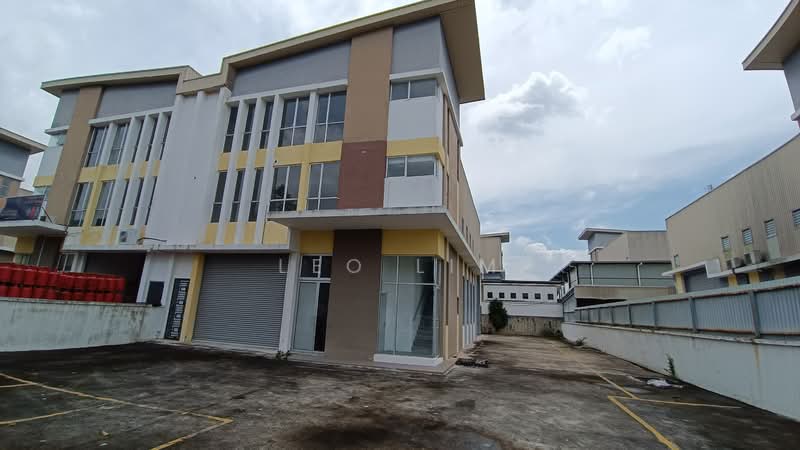 Warehouse for Rent in Balakong (Selangor) - Leo Lim - Exterior - PropertyGuru.com.my