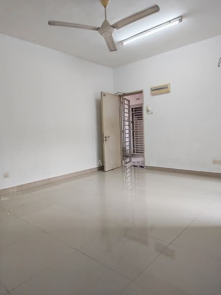 Apartment for Sale at Pangsapuri Akasia (Bandar Botanic) - Lina Koh - PropertyGuru.com.my