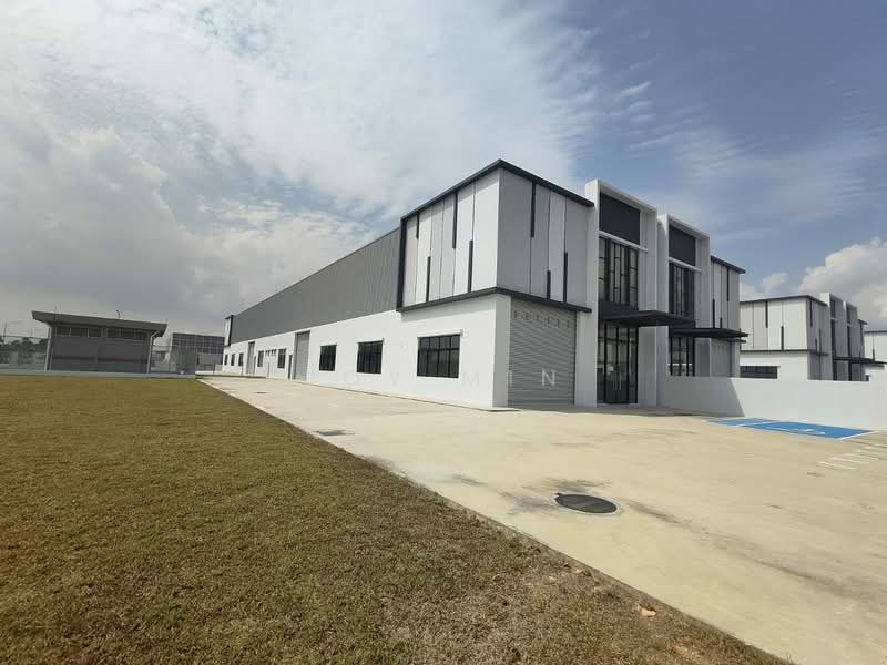 Factory for Rent in Eco Business Park 1 (Johor Bahru) - Joy Min - Exterior - PropertyGuru.com.my