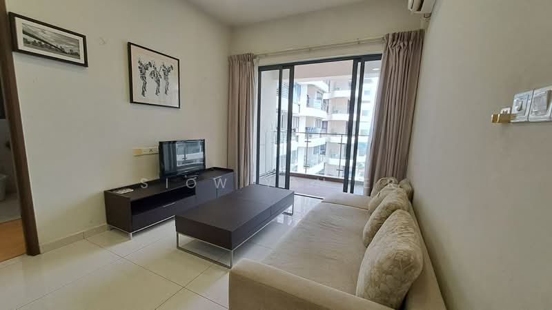 Bay Point @ Country Garden Danga Bay untuk Untuk Dijual - RM 490,000, Mac 2026 - Living Room - PropertyGuru.com.my