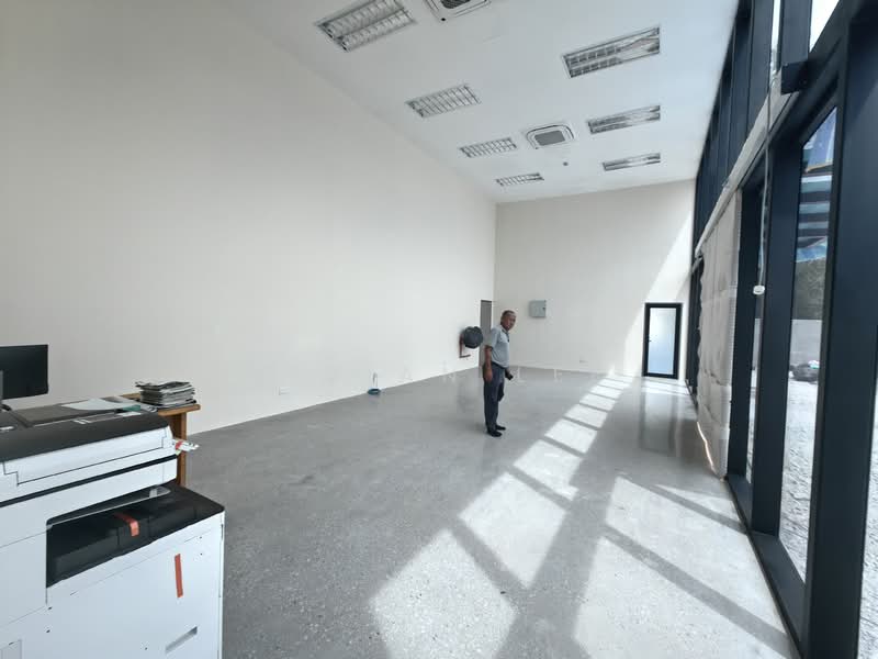 Detached Factory for Rent in Puncak Alam (Selangor) - Vivian Lee - Interior - PropertyGuru.com.my