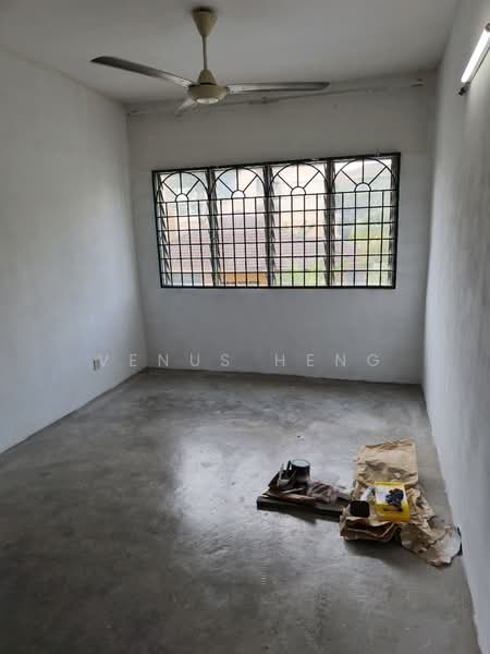 Apartment for Rent at Pangsapuri Seri Pulai - Venus Heng - Interior - PropertyGuru.com.my