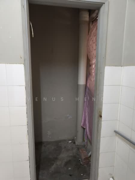 Apartment for Rent at Pangsapuri Seri Pulai - Venus Heng - Interior - PropertyGuru.com.my