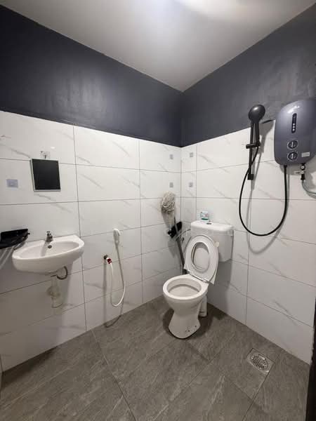 Bungalow for Sale in Johor Bahru (Johor) - Fion Choo - Bathroom - PropertyGuru.com.my