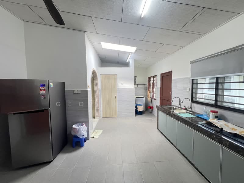 Bukit Beruang untuk Untuk Dijual - RM 430,000, Mac 2026 - Kitchen - PropertyGuru.com.my