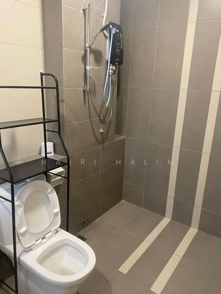 2-storey Terraced House for Rent in Bandar Rimbayu (Telok Panglima Garang) - Hairi Halim - Bathroom - PropertyGuru.com.my