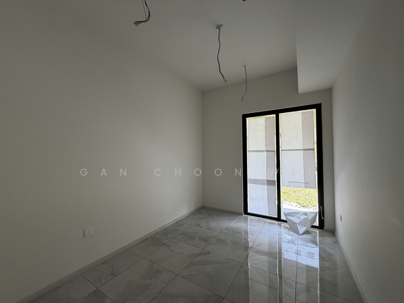 3-storey Terraced House for Sale in Taman Bukit Serdang (Seri Kembangan) - Gan Choon Wei - PropertyGuru.com.my