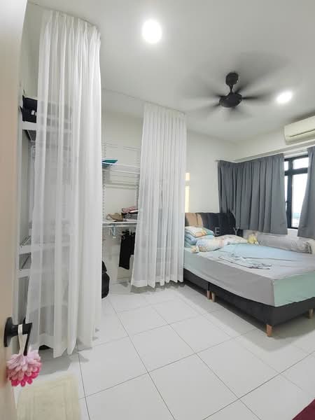 Service Residence for Rent at Sky Oasis Residence (Pangsapuri Oasis 1) - Daniel Tey - Bedroom - PropertyGuru.com.my