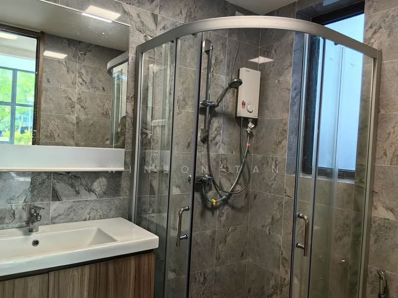 Semi-Detached House for Sale in Nusa Duta (Iskandar Puteri (Nusajaya)) - Winson Tan - Bathroom - PropertyGuru.com.my