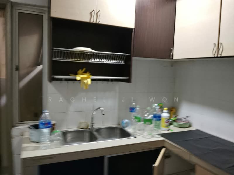 Condominium for Rent at The Pearl (Pearl Point) - Rachel Ji Won - Kitchen - PropertyGuru.com.my