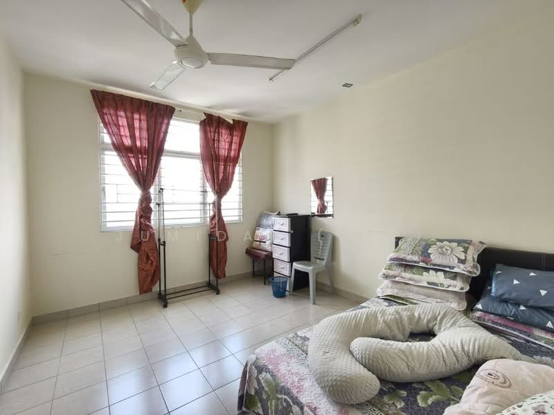 Untuk Disewa - Larai