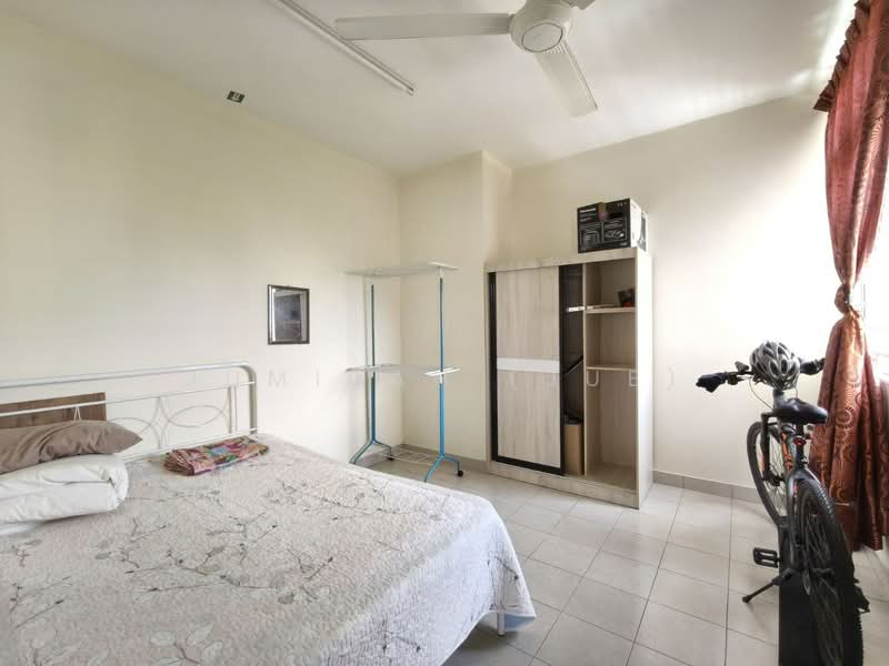 Untuk Disewa - Larai