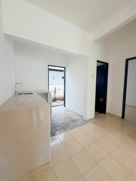 2-storey Terraced House for Sale in Taman Nusantara (Iskandar Puteri (Nusajaya)) - Shirley Pang - Kitchen - PropertyGuru.com.my