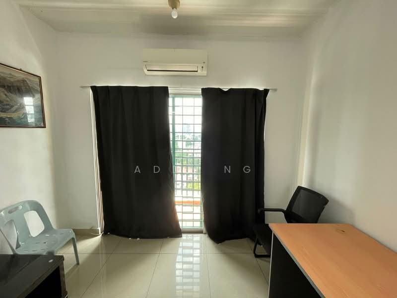 For Rent - Connaught Avenue