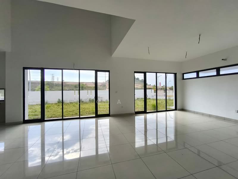 The Eighth, Elmina Green untuk Untuk Dijual - RM 2,380,000, Mac 2026 - Living Room - PropertyGuru.com.my