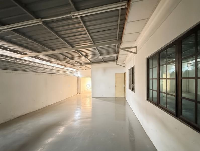 Shop / Office for Rent in BANDAR PUCHONG JAYA (Puchong) - Jason Tan - Interior - PropertyGuru.com.my