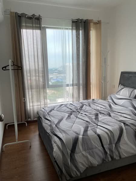 Service Residence for Sale at Country Garden Central Park - Daniel Wong - Bedroom - PropertyGuru.com.my