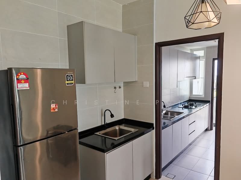 Service Residence for Sale at KSL Residence @ Daya - Christine Poh - Kitchen - PropertyGuru.com.my