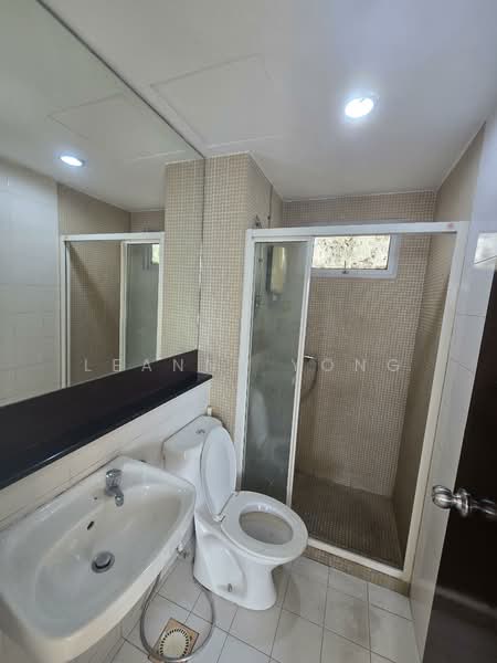 The Tamarind untuk Untuk Dijual - RM 500,000, Mac 2026 - Bathroom - PropertyGuru.com.my