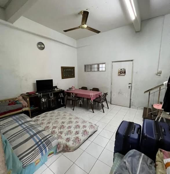 3-storey Terraced House for Sale in Bukit Antarabangsa (Ulu Kelang) - Huan Boon Liang - PropertyGuru.com.my