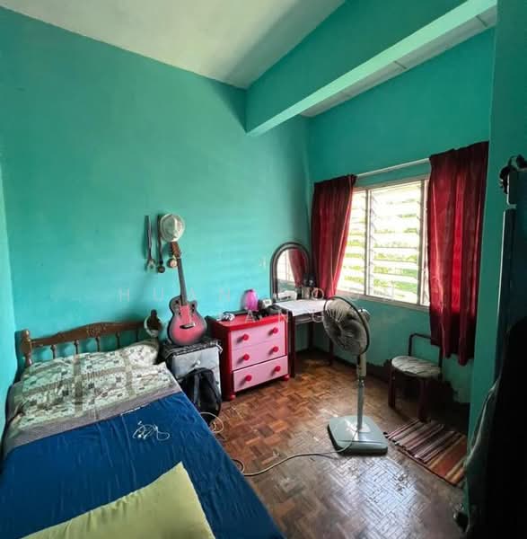 3-storey Terraced House for Sale in Bukit Antarabangsa (Ulu Kelang) - Huan Boon Liang - PropertyGuru.com.my