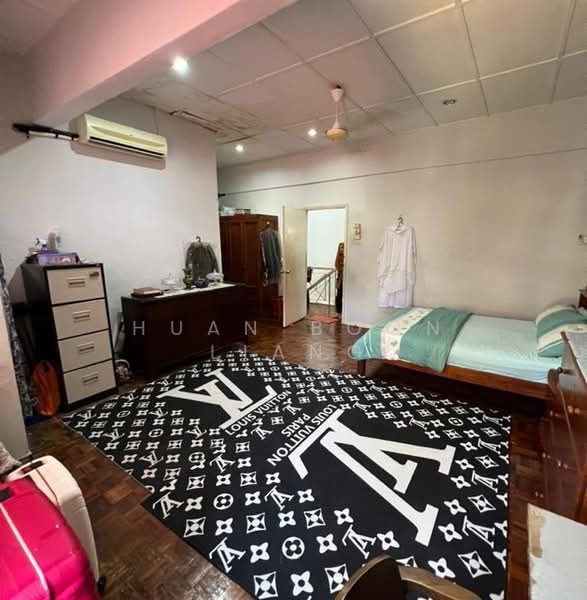 3-storey Terraced House for Sale in Bukit Antarabangsa (Ulu Kelang) - Huan Boon Liang - PropertyGuru.com.my
