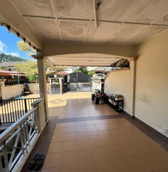 3-storey Terraced House for Sale in Bukit Antarabangsa (Ulu Kelang) - Huan Boon Liang - PropertyGuru.com.my