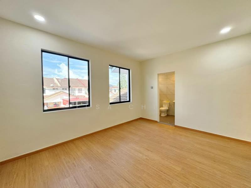 2-storey Terraced House for Sale in Taman Megah Ria (Masai) - Ilsa Chin - Interior - PropertyGuru.com.my