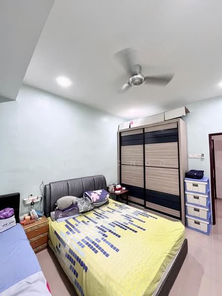 2-storey Terraced House for Sale in Taman Skudai Baru (Skudai) - Fion Choo - Bedroom - PropertyGuru.com.my