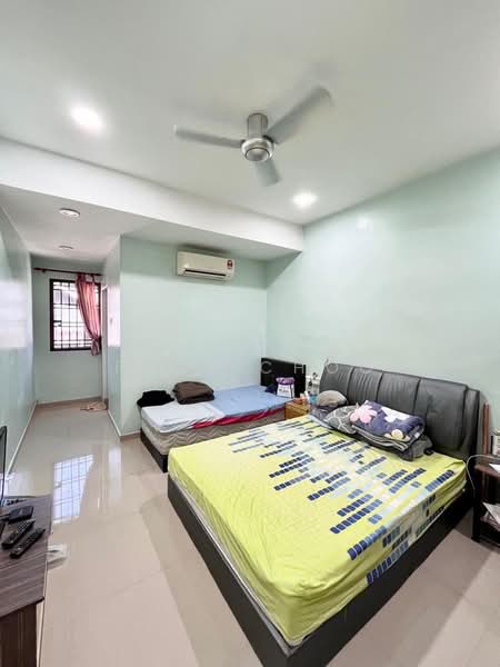 2-storey Terraced House for Sale in Taman Skudai Baru (Skudai) - Fion Choo - Bedroom - PropertyGuru.com.my