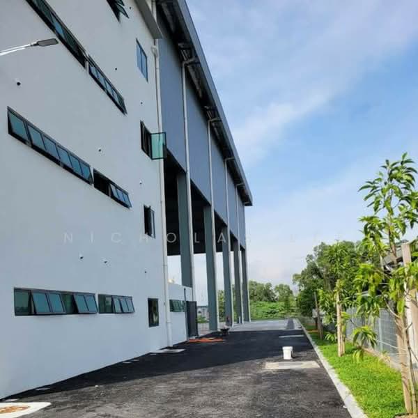 Semi-D Factory for Rent in Kawasan Perindustrian Balakong (Balakong) - Nicholas Lee - Exterior - PropertyGuru.com.my