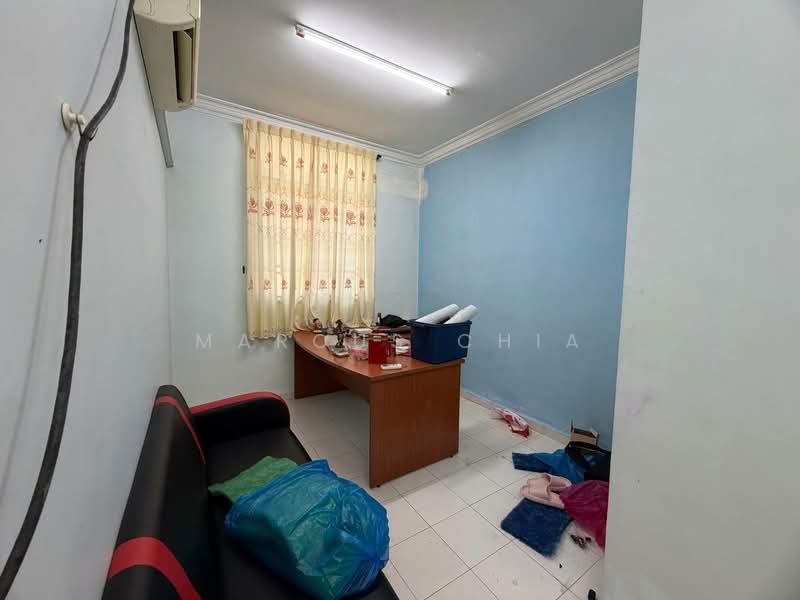 1-storey Terraced House for Sale in Taman Puteri Wangsa (Ulu Tiram) - Marcus Chia - Study - PropertyGuru.com.my