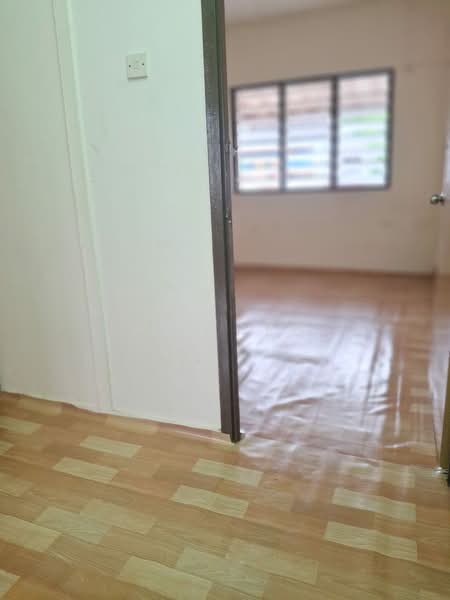 Untuk Disewa - 2 Storey Terrace, Bukit Gedung, Bayan Baru, Penang.