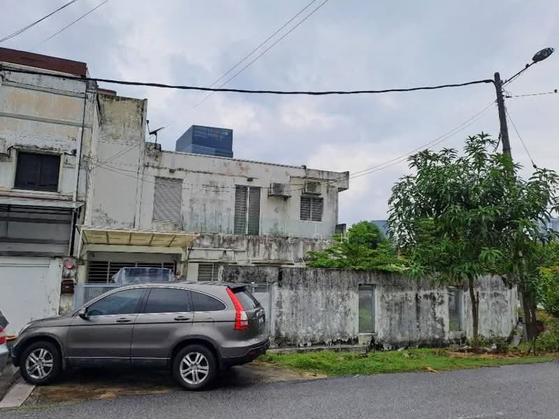 For Sale - Below Market Value; 2 Sty End Semi-D @ Damansara Jaya, Petaling Jaya