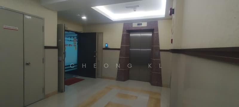 3 Two Square untuk Untuk Disewa - RM 6,500 /bulan, Apr 2026 - Lobby - PropertyGuru.com.my