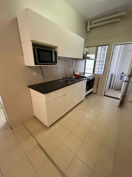 Apartment for Sale at Pangsapuri Kasuarina - Sariza Hartanah - PropertyGuru.com.my